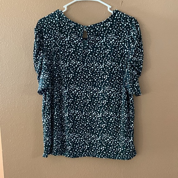 Adrianna Papell Puff Sleeve Shirt - Picture 4 of 4